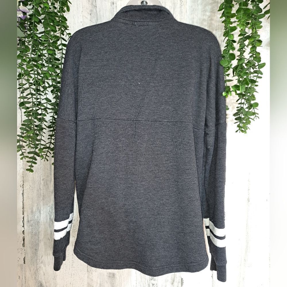 PINK Pullover Sweater with Pockets - Picture 2 of 8